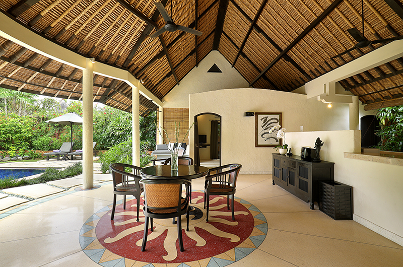 Luxbali