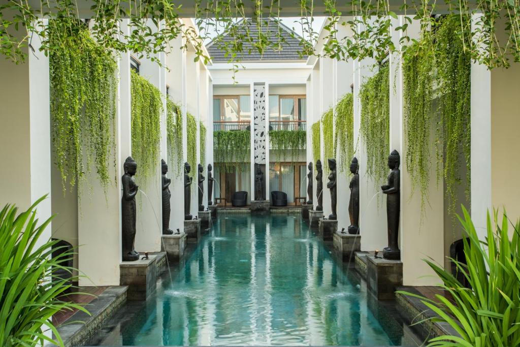 Luxbali