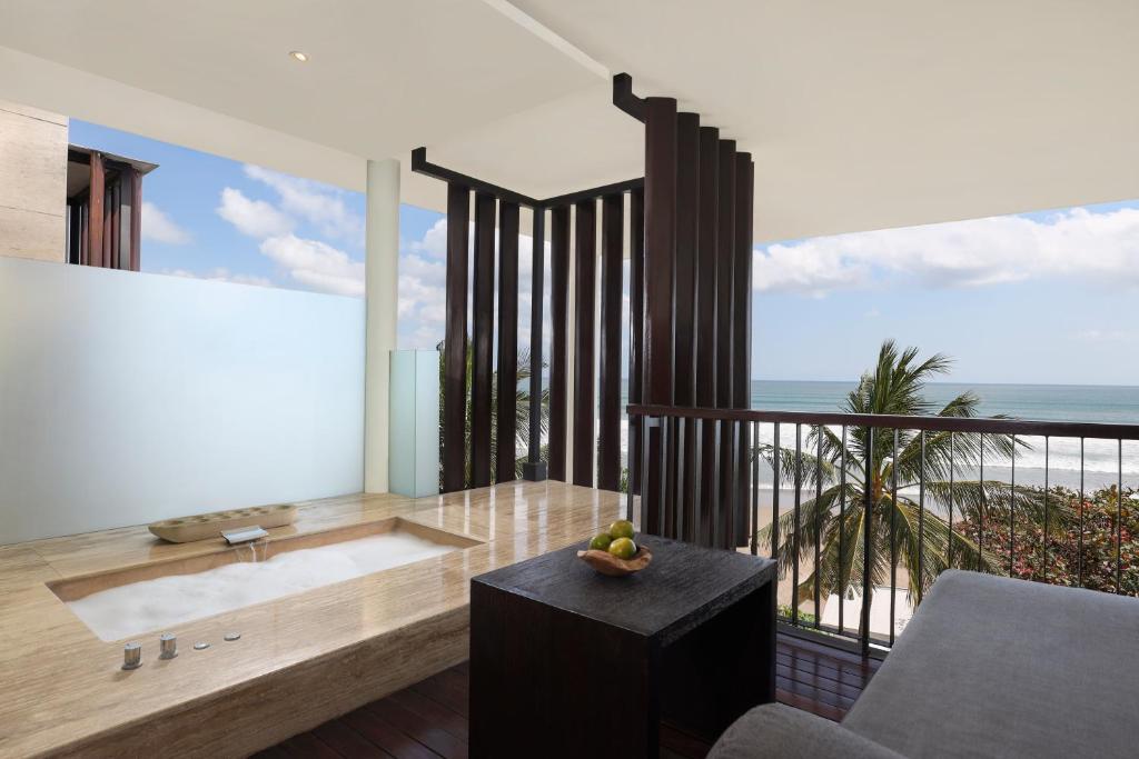 Luxbali