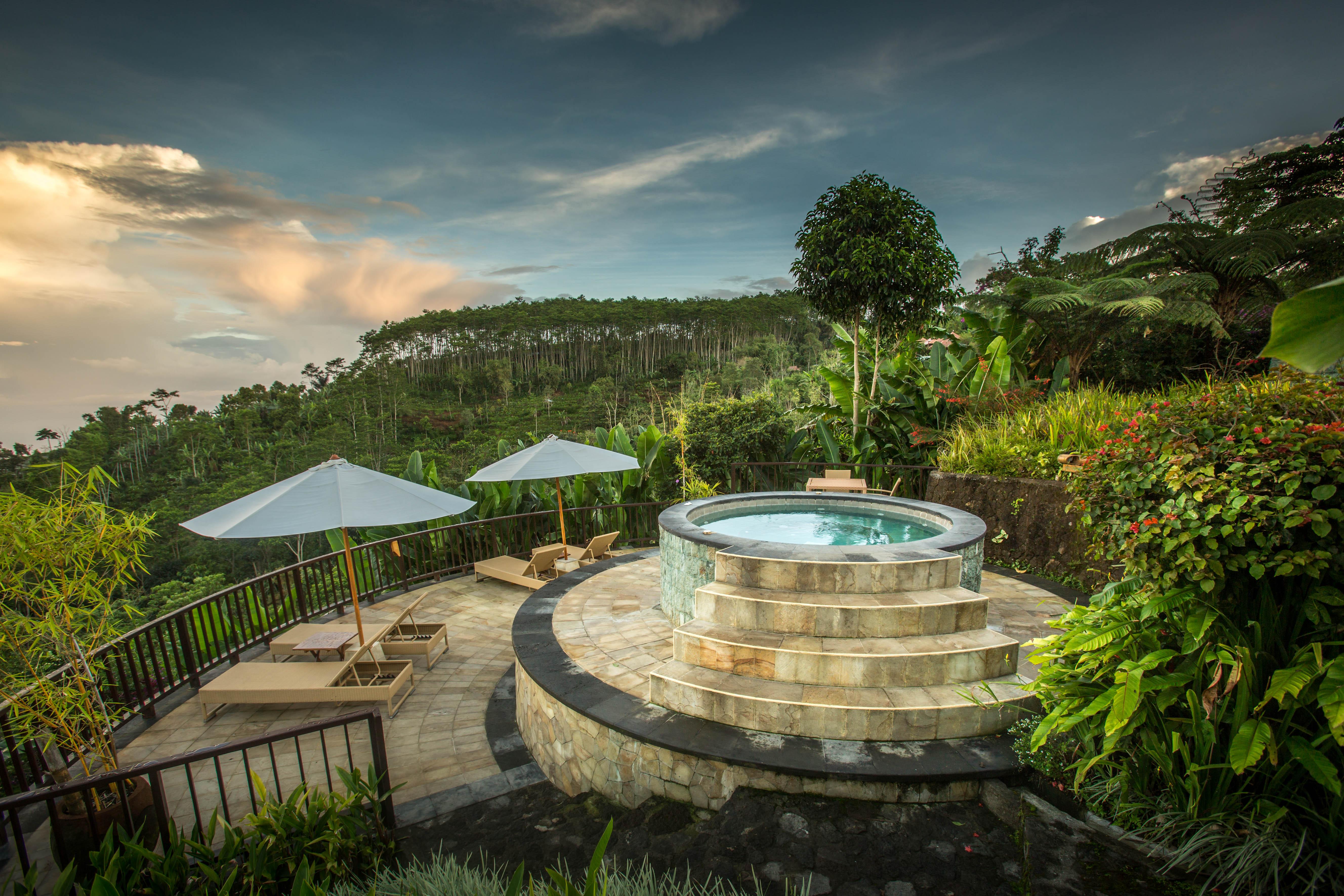 Luxbali