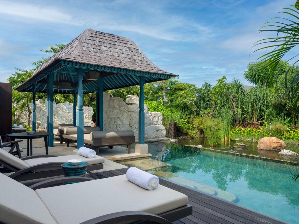 Luxbali
