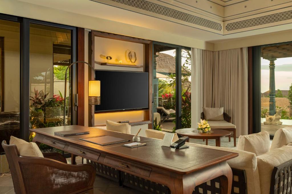 luxbali