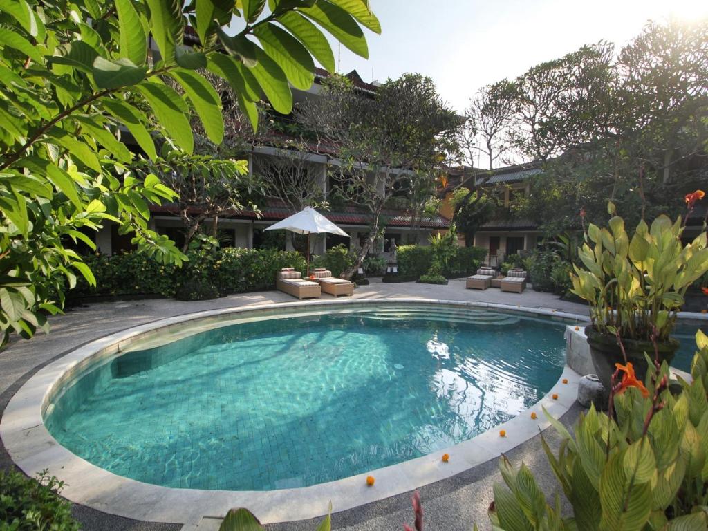 Luxbali