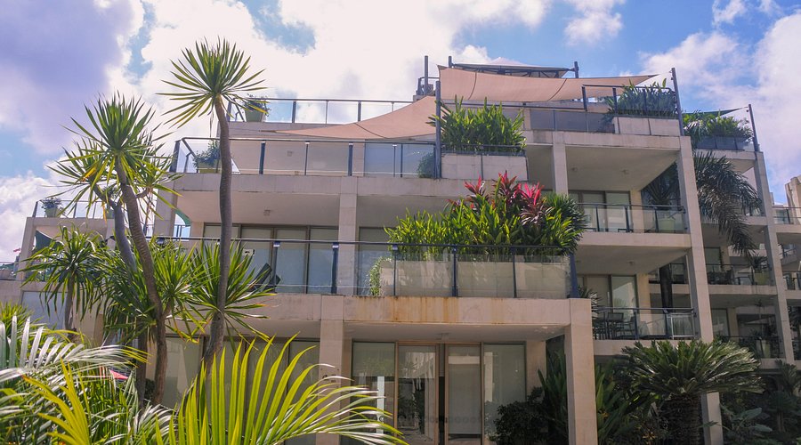Luxbali