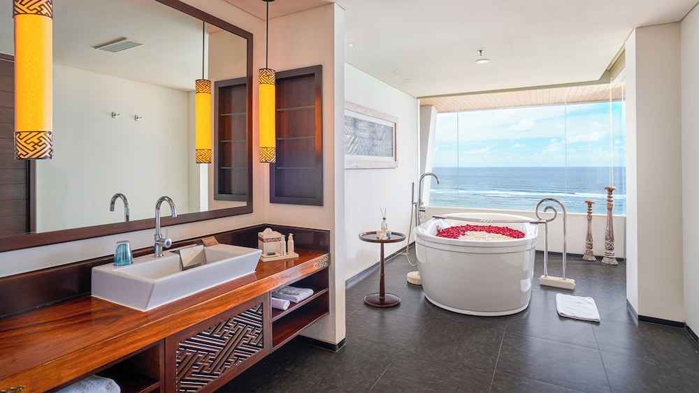 luxbali