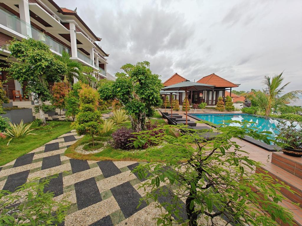 luxbali
