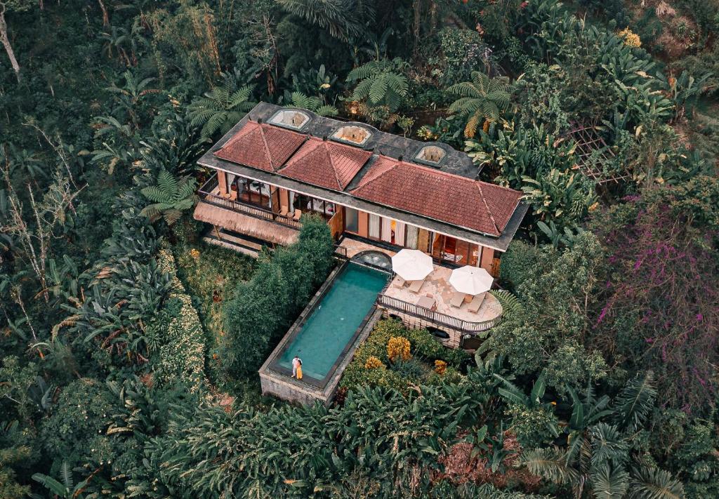 luxbali