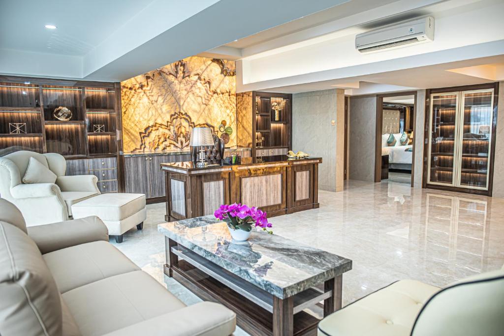 luxbali