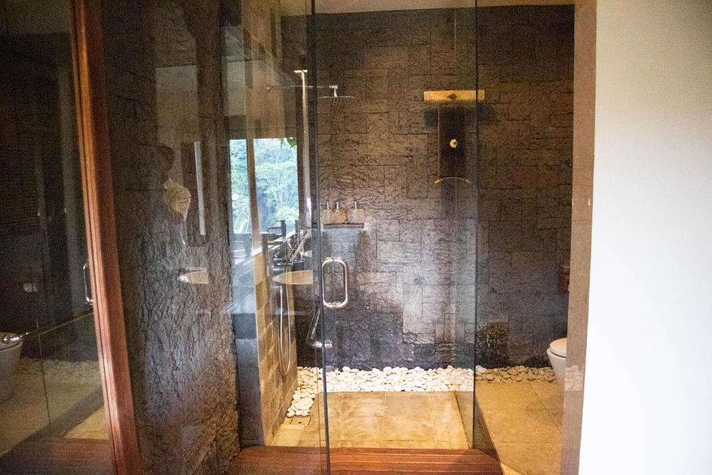 luxbali